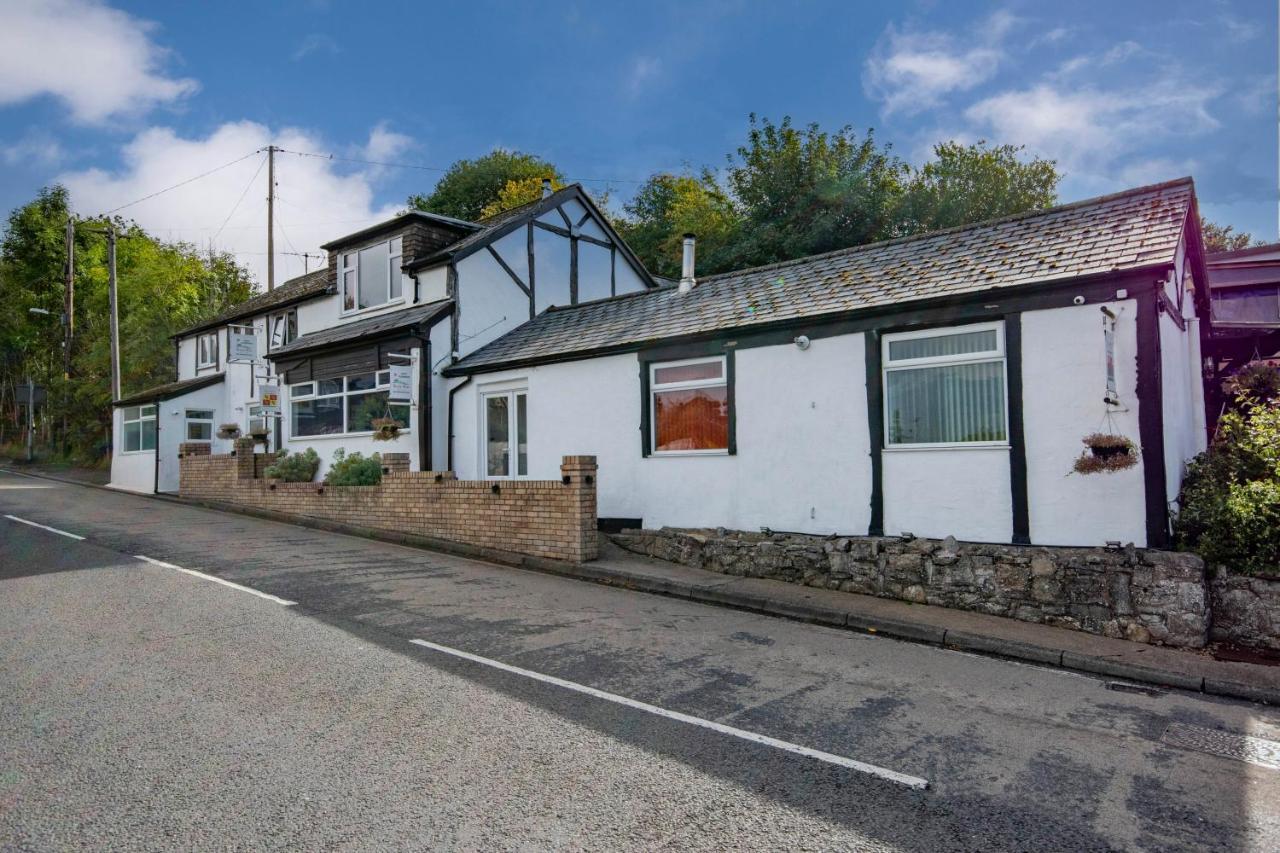 Welsh Row House Apartment Llandegla Bagian luar foto