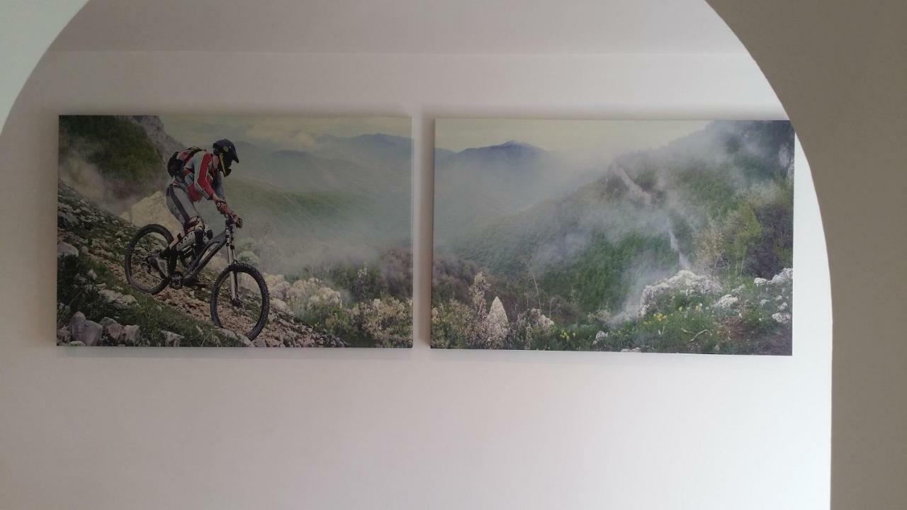 Welsh Row House Apartment Llandegla Bagian luar foto